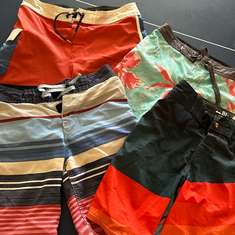 4 pairs of boys swim trunks size 26-27